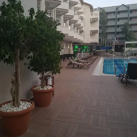 阿提拉大酒店
