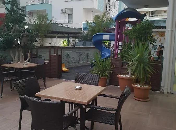 Hotell Grand Atilla 4*